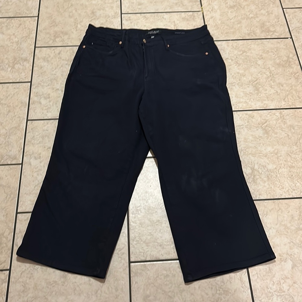 Firm price NWOT Judy blue garment dyed tummy control wide leg jeans Navy 2…